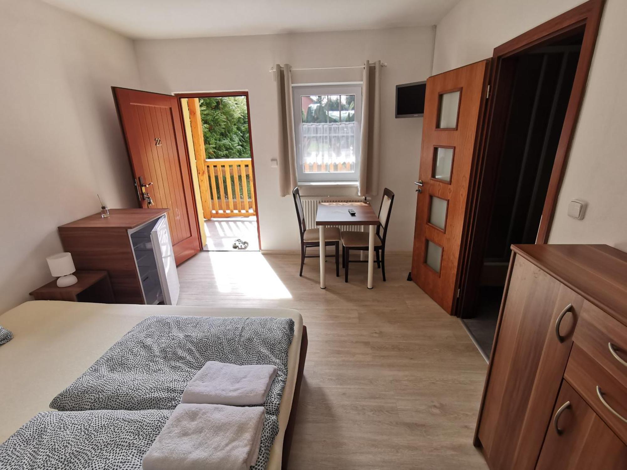 Liškův Mlýn Orlická přehrada Milesov Exterior foto